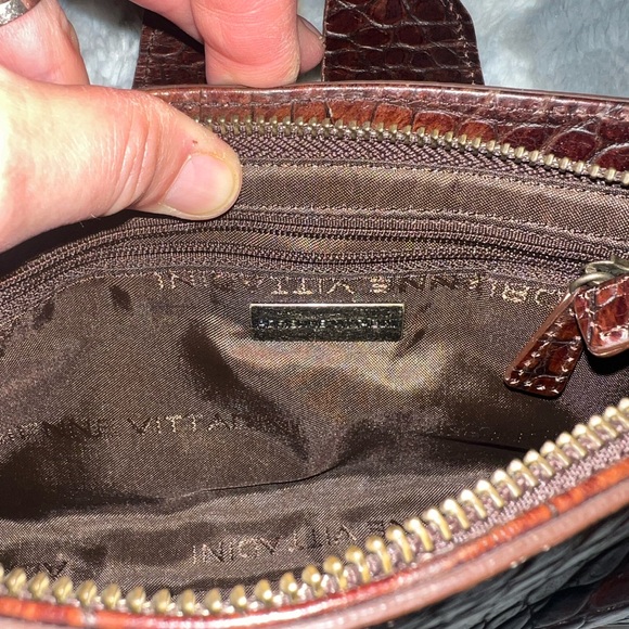 Beautiful leather Adrienne Vittadini shoulder bag - Picture 3 of 8